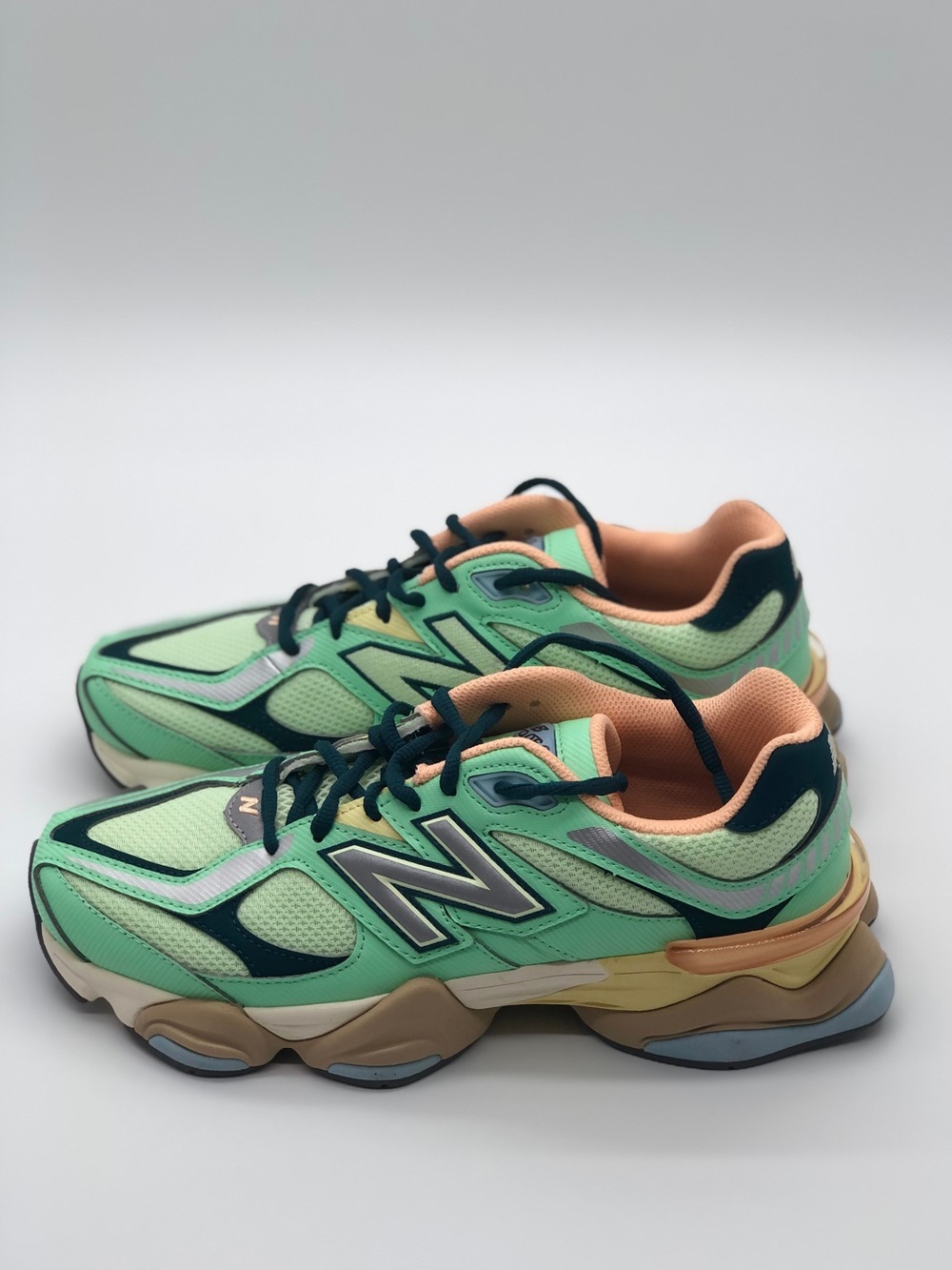 New Balance 9060 Sweetgrass Easter Pack Brand New In Box Men’s 9 / Women 10.5